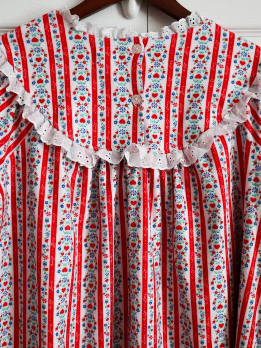 Lanz Girls' Flannel Nightgown Tyrolean Heart & Floral Print Sz XL 14/16 Scandi